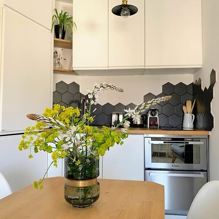 Home Chic Home - Les Toits De L'Argenterie มงต์เปอลิเยร์ ภายนอก รูปภาพ