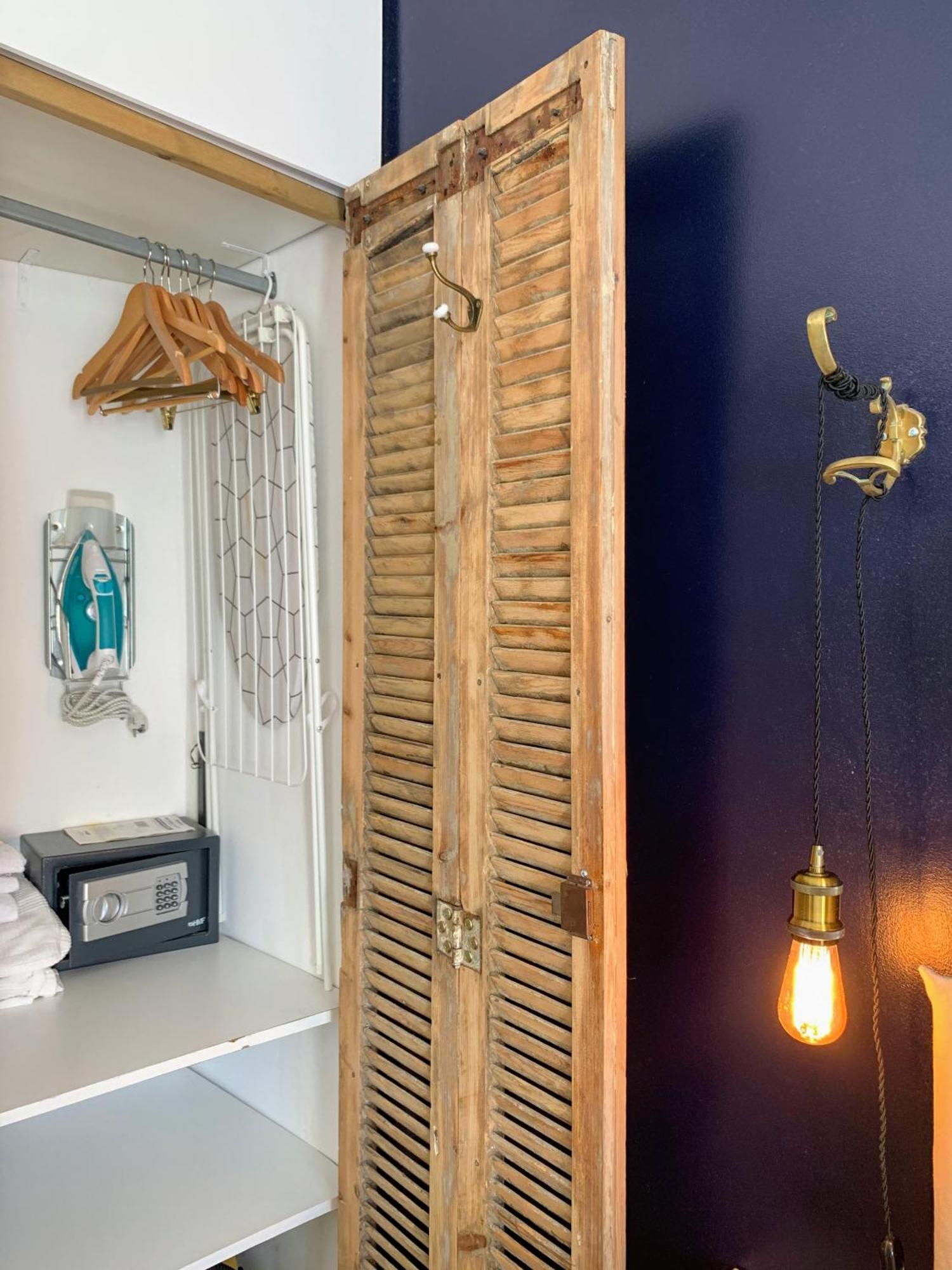 Home Chic Home - Les Toits De L'Argenterie มงต์เปอลิเยร์ ภายนอก รูปภาพ